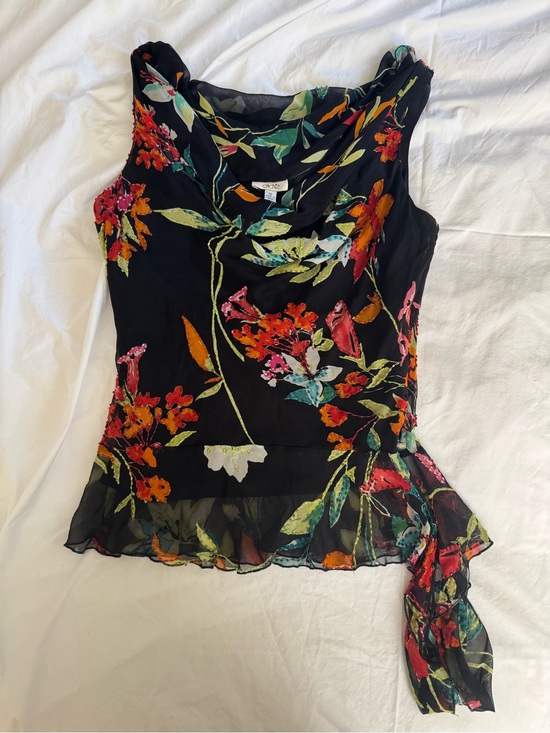 Cache Tops - Cache beaded top